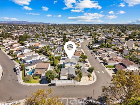 3368 California , Costa Mesa, CA