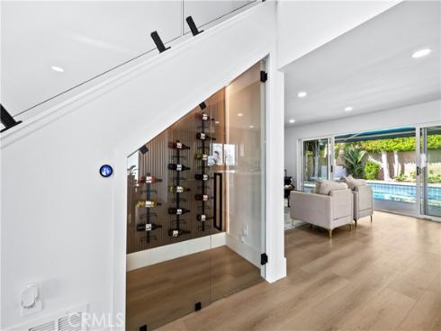 3368 California , Costa Mesa, CA