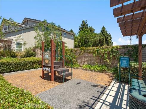 333 Gulf Stream Way, Costa Mesa, CA