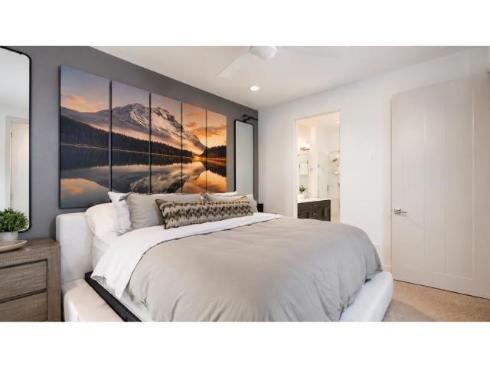 1648 Topanga , Costa Mesa, CA