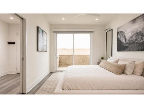 1648 Topanga , Costa Mesa, CA