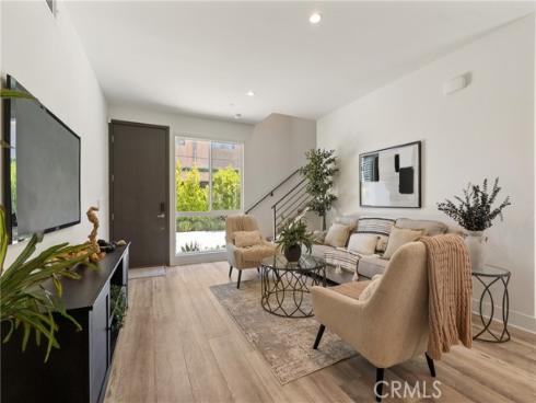 730 Lynn Court, Costa Mesa, CA