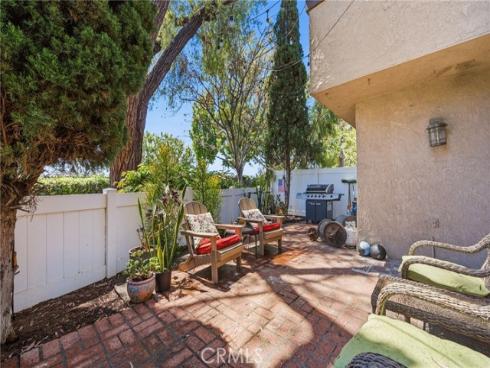 905 Hyde Court, Costa Mesa, CA