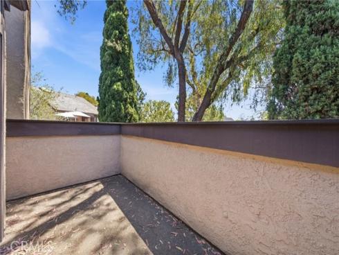 905 Hyde Court, Costa Mesa, CA
