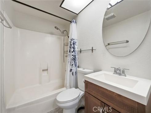 905 Hyde Court, Costa Mesa, CA