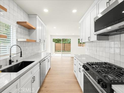 1945 Sundance , Costa Mesa, CA