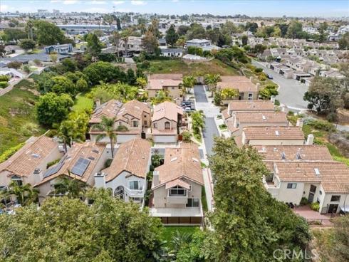 1945 Sundance , Costa Mesa, CA