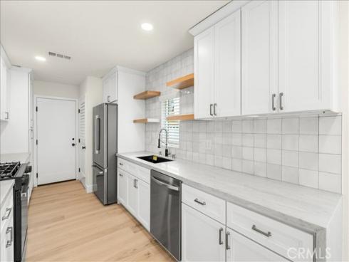 1945 Sundance , Costa Mesa, CA