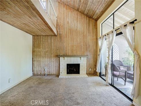 444 Bryson Springs , Costa Mesa, CA