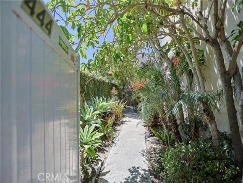 444 Bryson Springs , Costa Mesa, CA