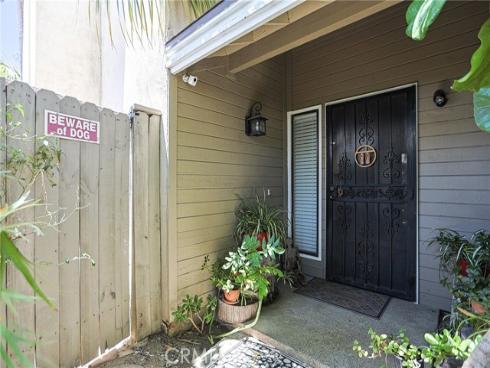 444 Bryson Springs , Costa Mesa, CA