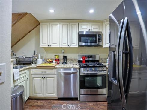 444 Bryson Springs , Costa Mesa, CA