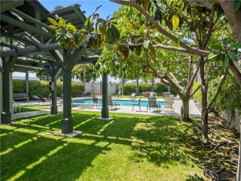 1651 Iowa C Street, Costa Mesa, CA