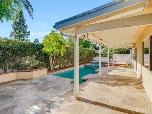 2751 Canary Drive, Costa Mesa, CA