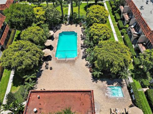 3012 Club House , Costa Mesa, CA