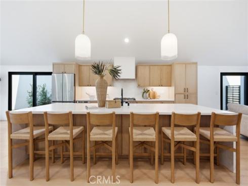 1788 Hawaii Circle, Costa Mesa, CA