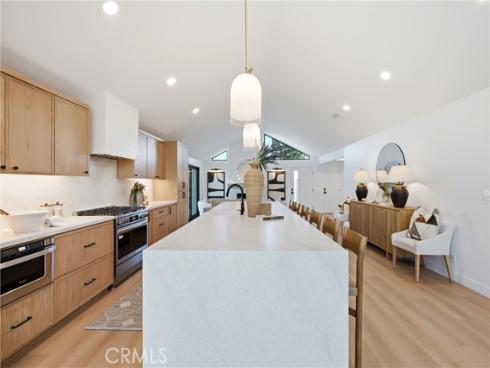 1788 Hawaii Circle, Costa Mesa, CA