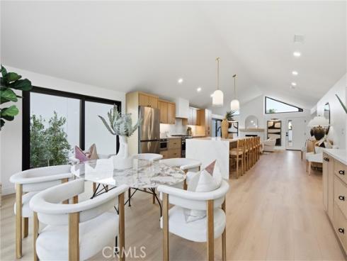 1788 Hawaii Circle, Costa Mesa, CA