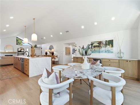 1788 Hawaii Circle, Costa Mesa, CA