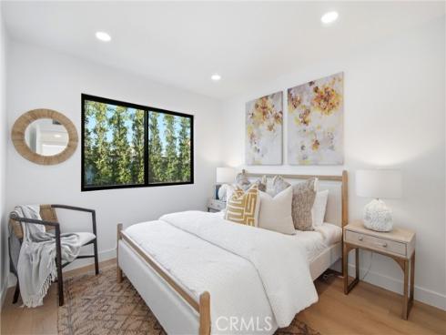 1788 Hawaii Circle, Costa Mesa, CA
