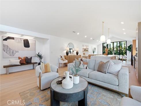 1788 Hawaii Circle, Costa Mesa, CA