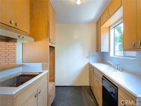 2032 Aliso Avenue, Costa Mesa, CA