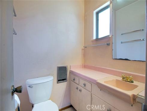 2032 Aliso Avenue, Costa Mesa, CA