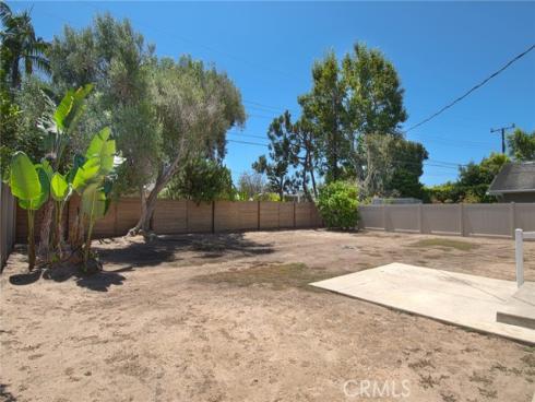 2032 Aliso Avenue, Costa Mesa, CA
