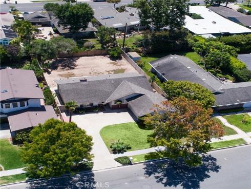 2032 Aliso Avenue, Costa Mesa, CA