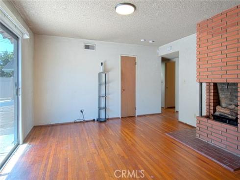 2032 Aliso Avenue, Costa Mesa, CA