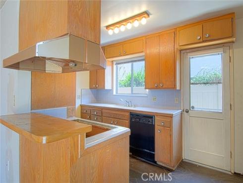 2032 Aliso Avenue, Costa Mesa, CA