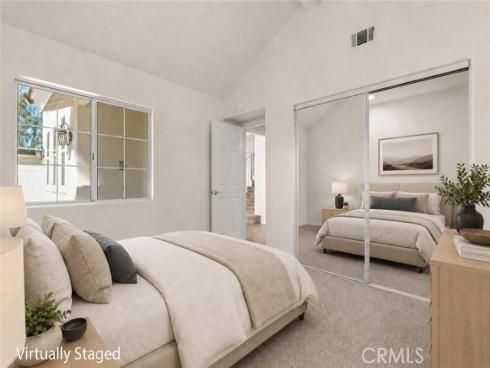2680 Orange J , Costa Mesa, CA