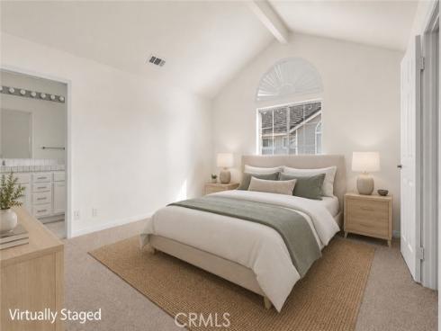 2680 Orange J , Costa Mesa, CA
