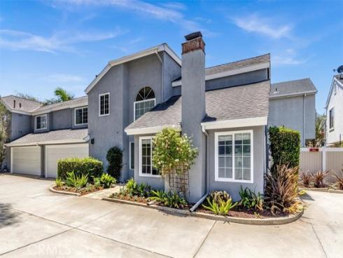 2626 Santa Ana 3