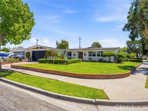 1697 Labrador , Costa Mesa, CA
