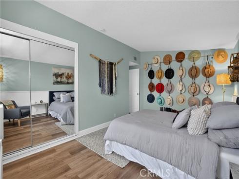1697 Labrador , Costa Mesa, CA