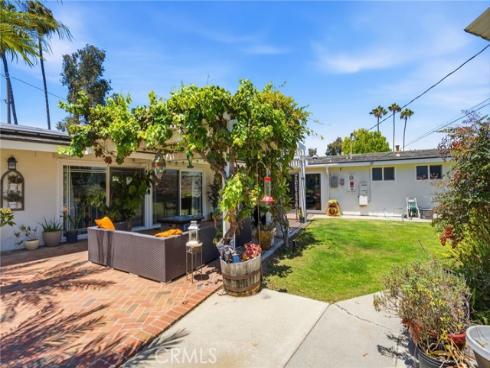 1697 Labrador , Costa Mesa, CA