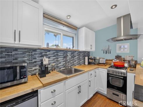 1697 Labrador , Costa Mesa, CA