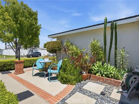 1697 Labrador , Costa Mesa, CA
