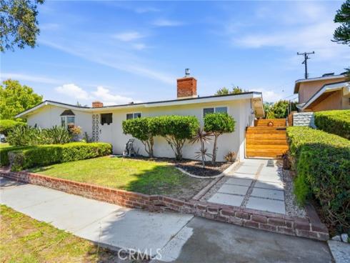 1697 Labrador , Costa Mesa, CA