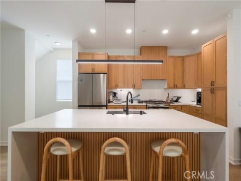 809 Brickyard Lane, Costa Mesa, CA
