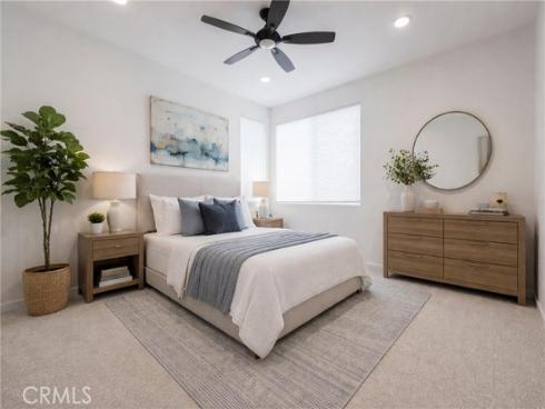 809 Brickyard Lane, Costa Mesa, CA
