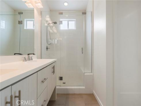 809 Brickyard Lane, Costa Mesa, CA