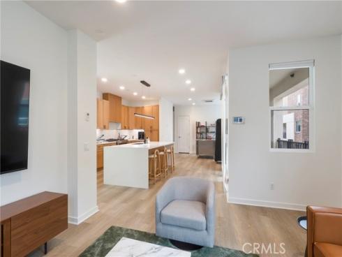 809 Brickyard Lane, Costa Mesa, CA