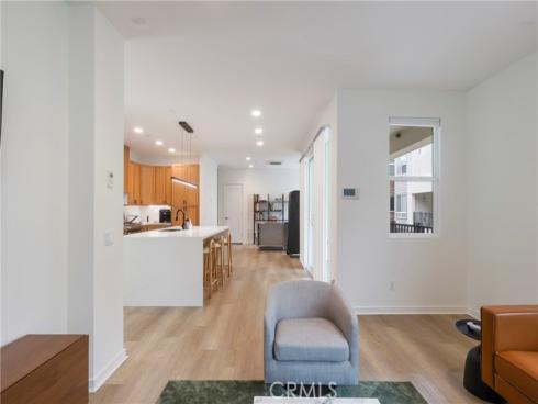 809 Brickyard Lane, Costa Mesa, CA