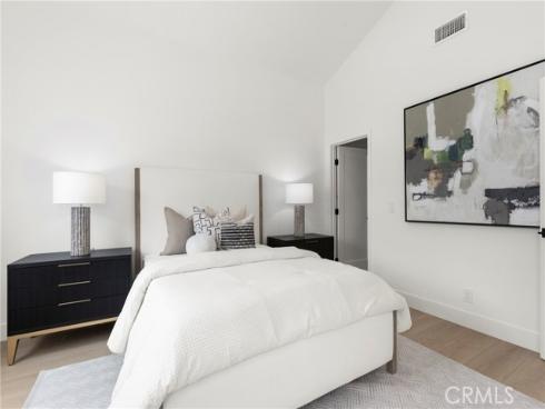 394 Magnolia Street, Costa Mesa, CA
