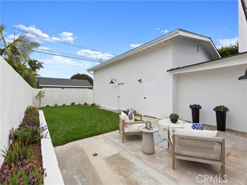 394 Magnolia Street, Costa Mesa, CA