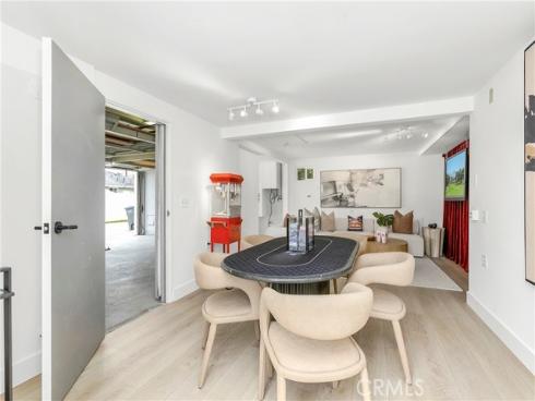 394 Magnolia Street, Costa Mesa, CA