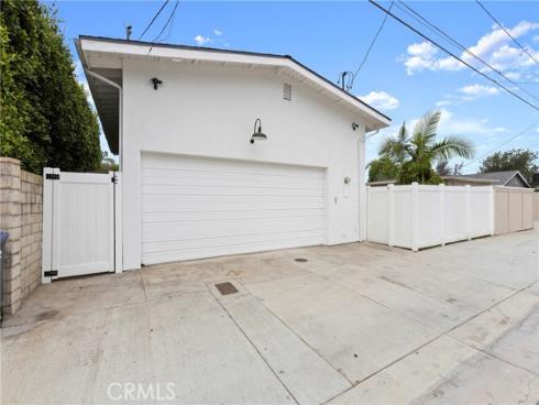 394 Magnolia Street, Costa Mesa, CA