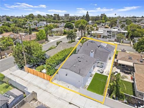 394 Magnolia Street, Costa Mesa, CA